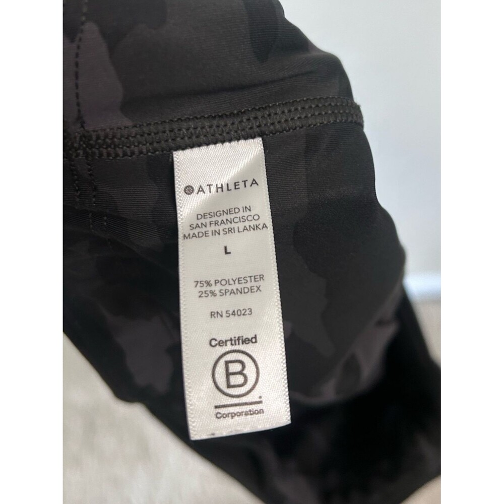 Athleta Black Ultimate Camo 7/8 Leggings Size Large - Picture 5 of 7